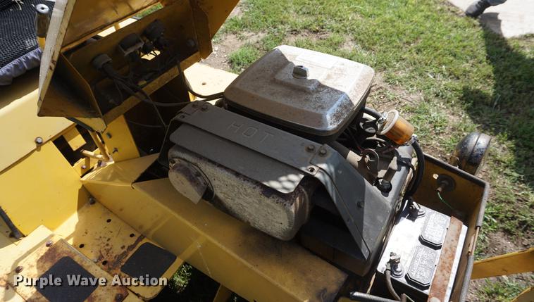 image for item DD6459 Magnatrac mini dozer