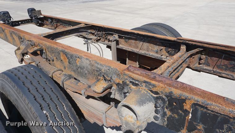 image for item DD6514 2001 Ford F650 Super Duty truck cab and chassis