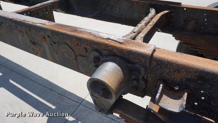 image for item DD6514 2001 Ford F650 Super Duty truck cab and chassis