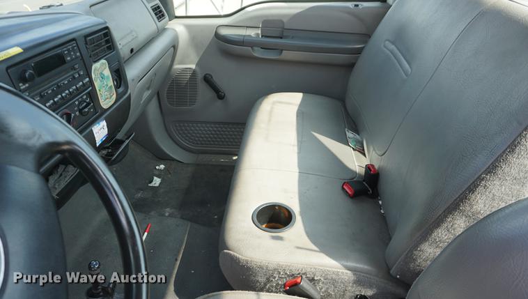 image for item DD6515 2001 Ford F650 Super Duty truck cab and chassis