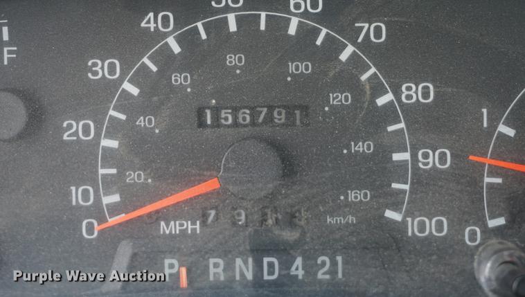 image for item DD6515 2001 Ford F650 Super Duty truck cab and chassis