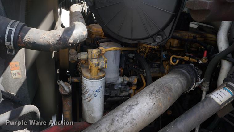 image for item DD6515 2001 Ford F650 Super Duty truck cab and chassis