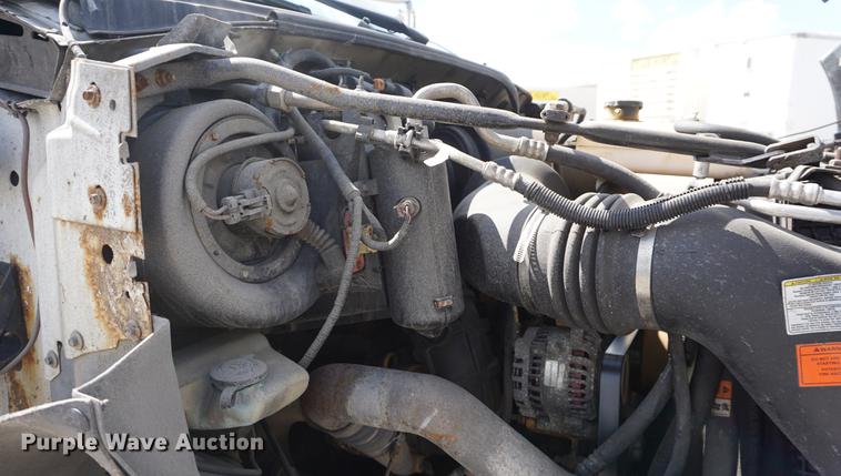 image for item DD6515 2001 Ford F650 Super Duty truck cab and chassis