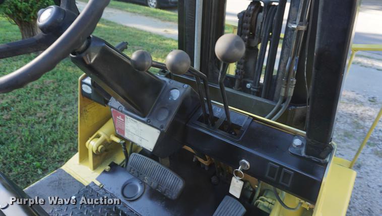image for item DD6529 Hyster H50XL forklift
