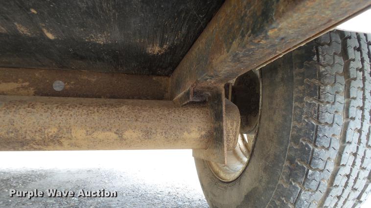 image for item DD7361 2000 Doolittle enclosed cargo trailer