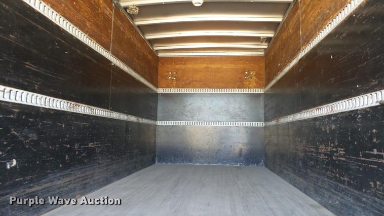 image for item DD7406 1996 GMC TopKick Lo-Pro box truck