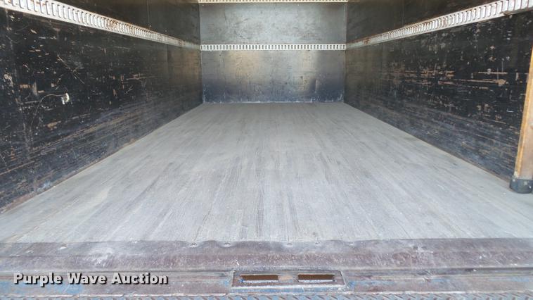 image for item DD7406 1996 GMC TopKick Lo-Pro box truck