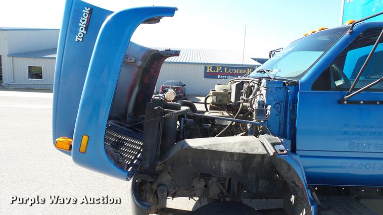 image for item DD7406 1996 GMC TopKick Lo-Pro box truck