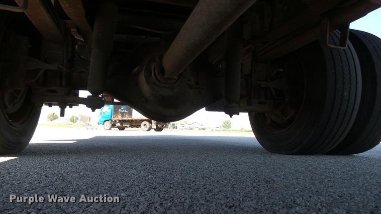 image for item DD7406 1996 GMC TopKick Lo-Pro box truck