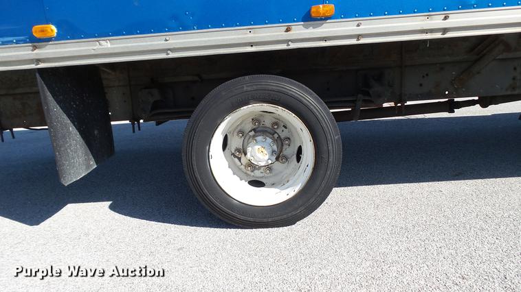 image for item DD7406 1996 GMC TopKick Lo-Pro box truck