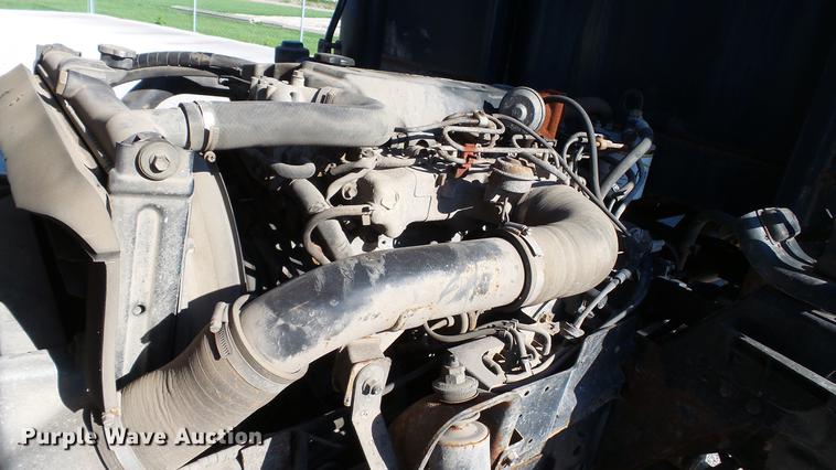 image for item DD7407 2003 Isuzu NPR dump flatbed truck