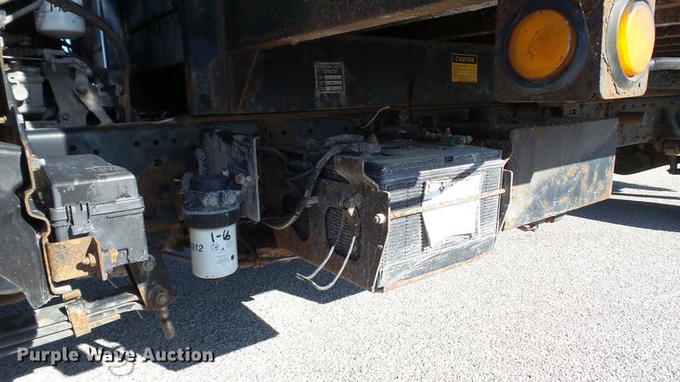 image for item DD7407 2003 Isuzu NPR dump flatbed truck