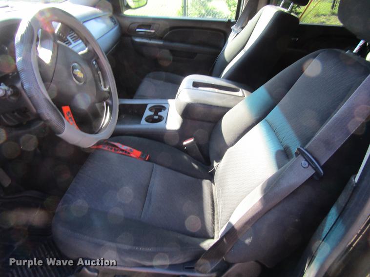 image for item DF3860 2012 Chevrolet Tahoe Police SUV