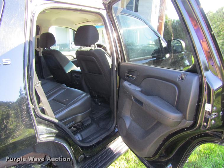 image for item DF3860 2012 Chevrolet Tahoe Police SUV