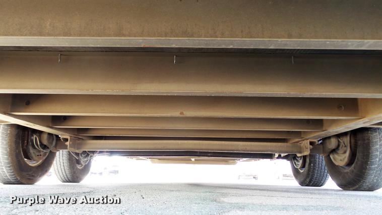 image for item DM9871 2008 United Express Line UXT-B.520TA52 enclosed cargo trailer