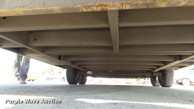 image for item DM9871 2008 United Express Line UXT-B.520TA52 enclosed cargo trailer