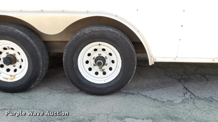 image for item DM9871 2008 United Express Line UXT-B.520TA52 enclosed cargo trailer