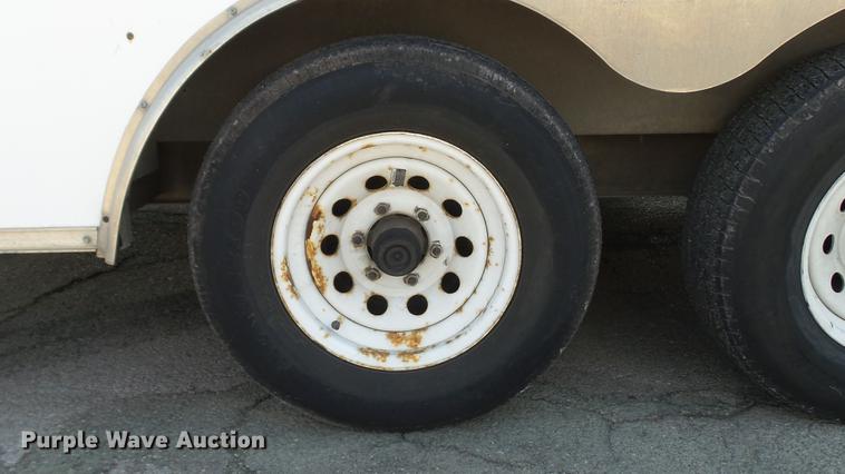 image for item DM9871 2008 United Express Line UXT-B.520TA52 enclosed cargo trailer