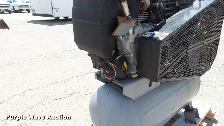 image for item DM9875 Gardner Denver HGR7-3K air compressor