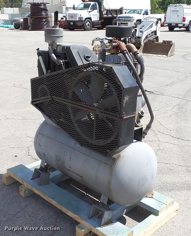 image for item DM9876 Gardner Denver HGR7-3K air compressor