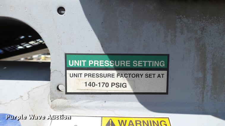 image for item DM9878 Gardner Denver CAERSA05 air compressor