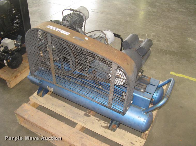 image for item DQ9736 2009 Puma PUK-6009D0 air compressor