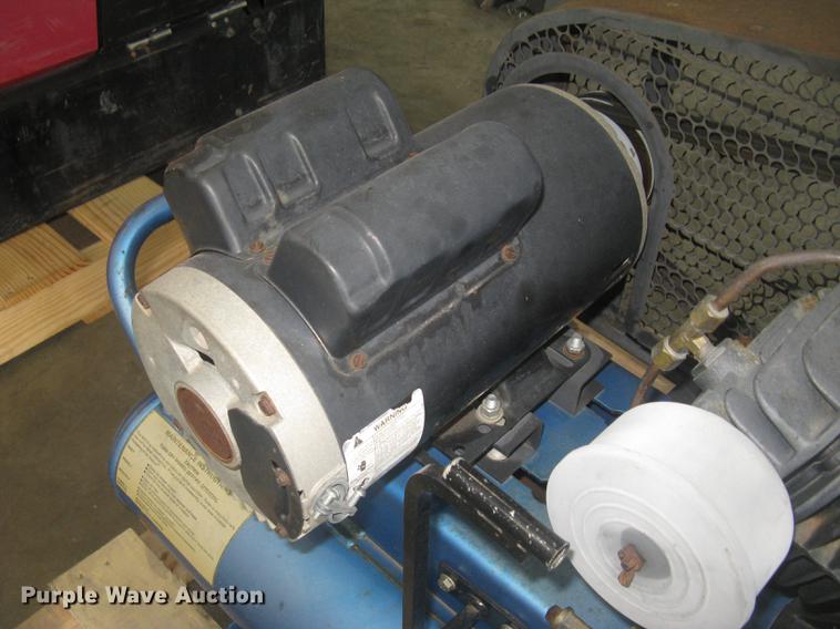 image for item DQ9736 2009 Puma PUK-6009D0 air compressor