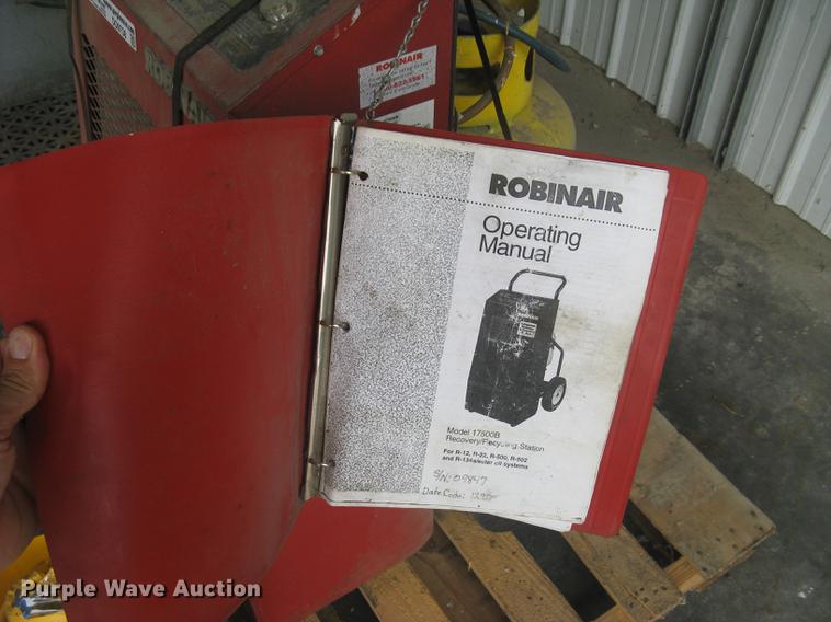 image for item DQ9738 Robinair 17500B refrigerant recovery and recycling system