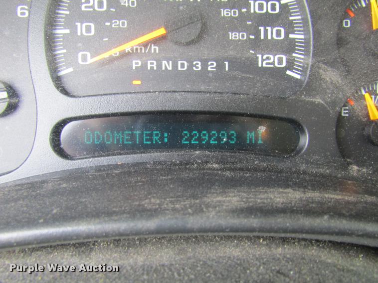 image for item DW9275 2007 GMC Sierra 1500 Crew Cab pickup truck