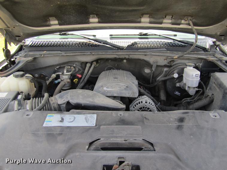 image for item DW9275 2007 GMC Sierra 1500 Crew Cab pickup truck