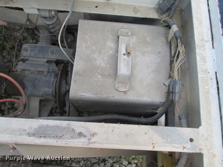 image for item DX9454 Cushman 898351 utility vehicle