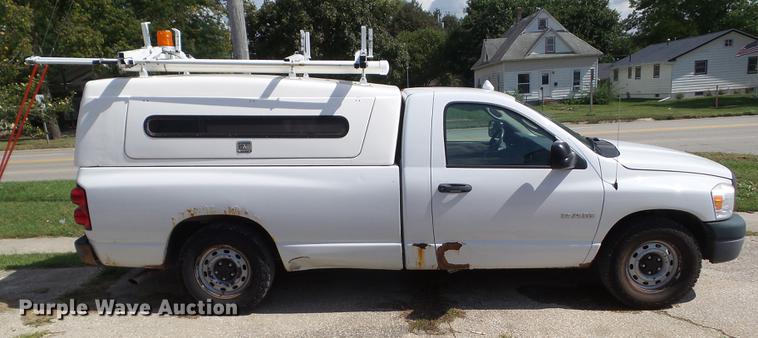 image for item DZ9429 2008 Dodge Ram 1500 pickup truck