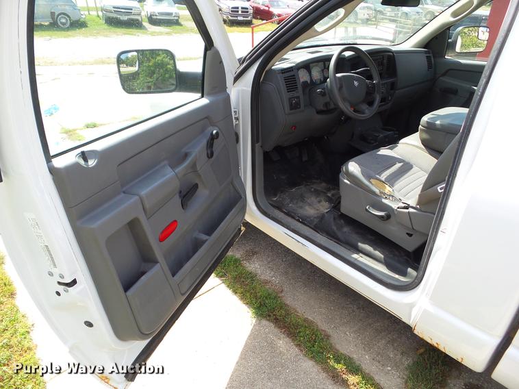 image for item DZ9429 2008 Dodge Ram 1500 pickup truck