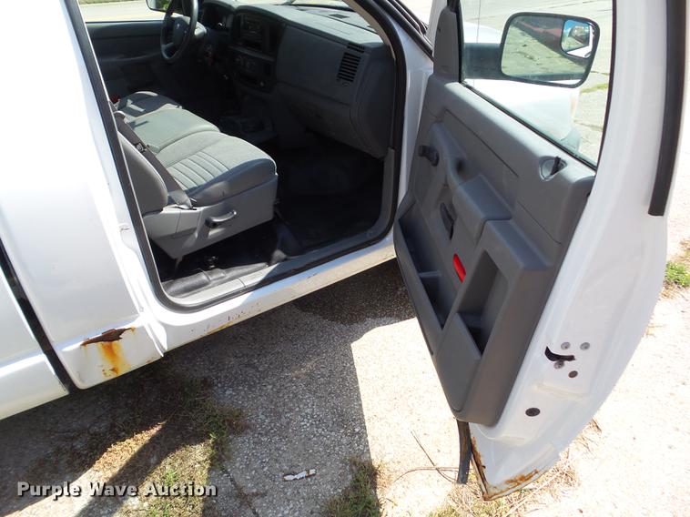 image for item DZ9429 2008 Dodge Ram 1500 pickup truck