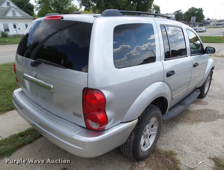 image for item DZ9431 2004 Dodge Durango SLT SUV