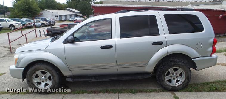 image for item DZ9431 2004 Dodge Durango SLT SUV
