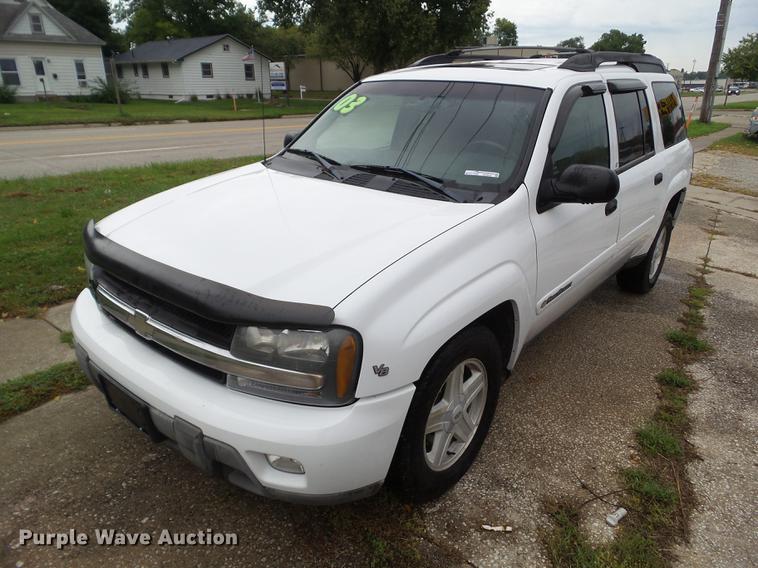image for item DZ9432 2003 Chevrolet TrailBlazer EXT SUV