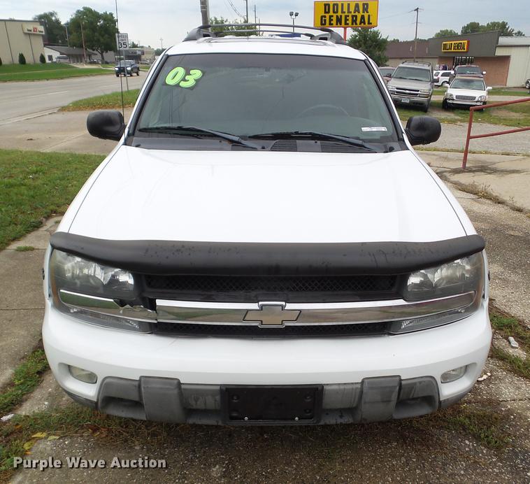 image for item DZ9432 2003 Chevrolet TrailBlazer EXT SUV