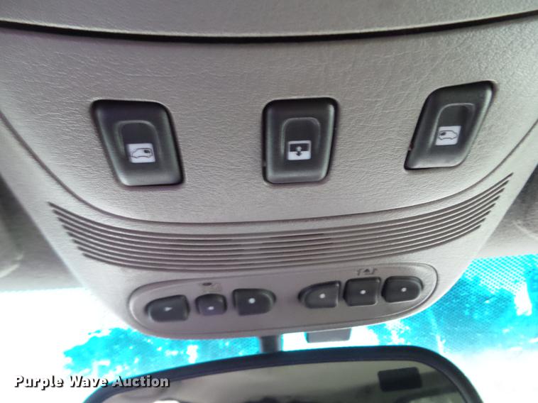 image for item DZ9432 2003 Chevrolet TrailBlazer EXT SUV