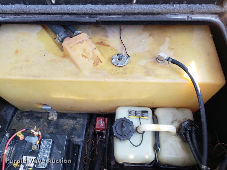 image for item EF9864 1992 Gambler boat