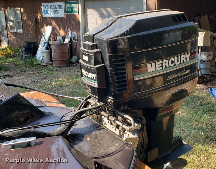 image for item EF9864 1992 Gambler boat