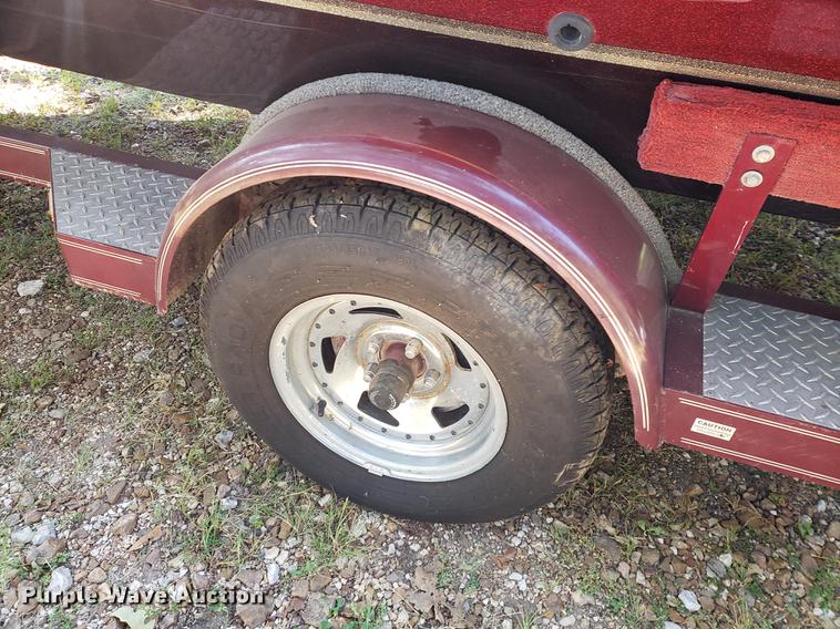 image for item EF9864 1992 Gambler boat