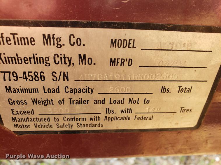 image for item EF9864 1992 Gambler boat