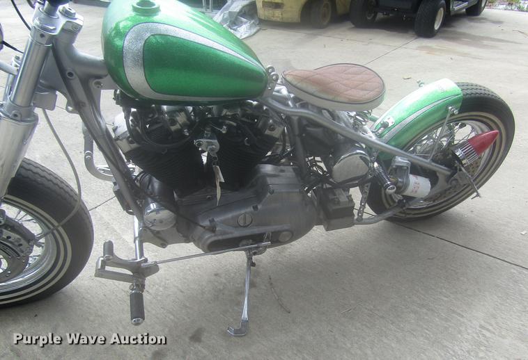 image for item EH9273 1980 Harley Davidson motorcycle