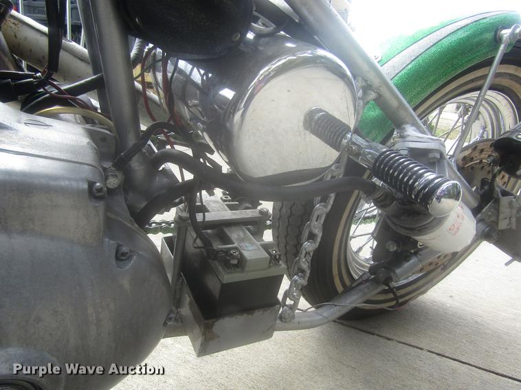 image for item EH9273 1980 Harley Davidson motorcycle