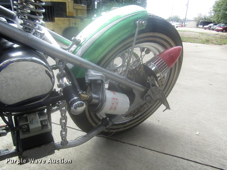 image for item EH9273 1980 Harley Davidson motorcycle