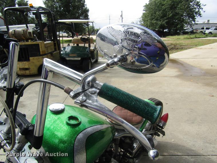 image for item EH9273 1980 Harley Davidson motorcycle