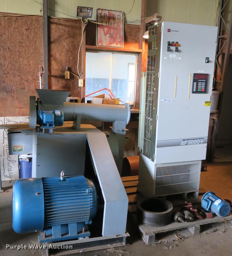 image for item EO9354 Henan Double Elephants Co 9CK-1500 roller and ring die pellet mill