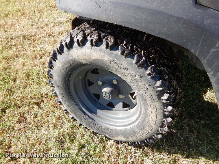 image for item EO9573 2008 Kubota RTV500 utility vehicle