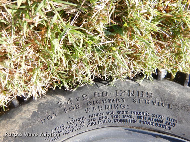 image for item EO9573 2008 Kubota RTV500 utility vehicle